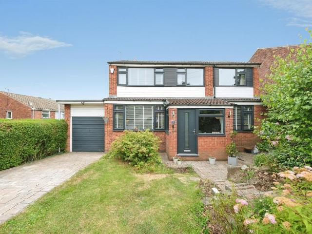 House for sale in Brackenfield, East Midlands