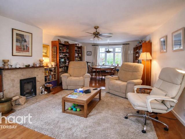 House for sale in Strode, Devon