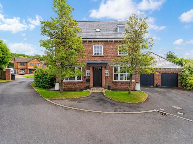 House for sale in Lee Bank, Greater Manchester