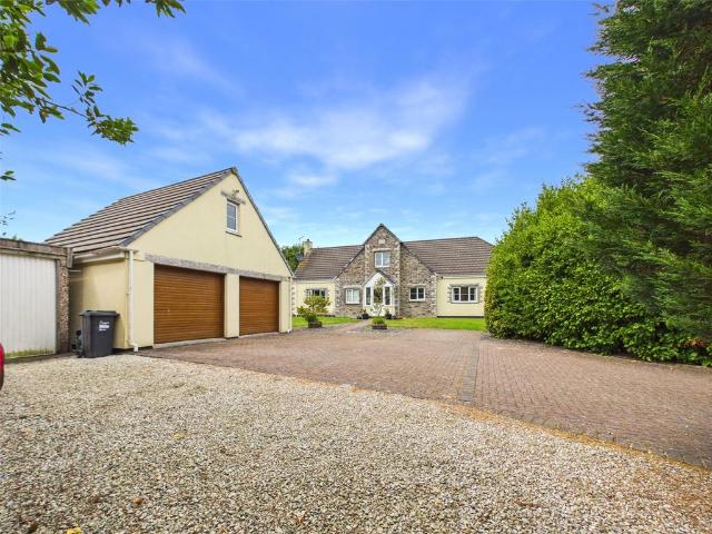 House for sale in Valley Truckle, Cornwall