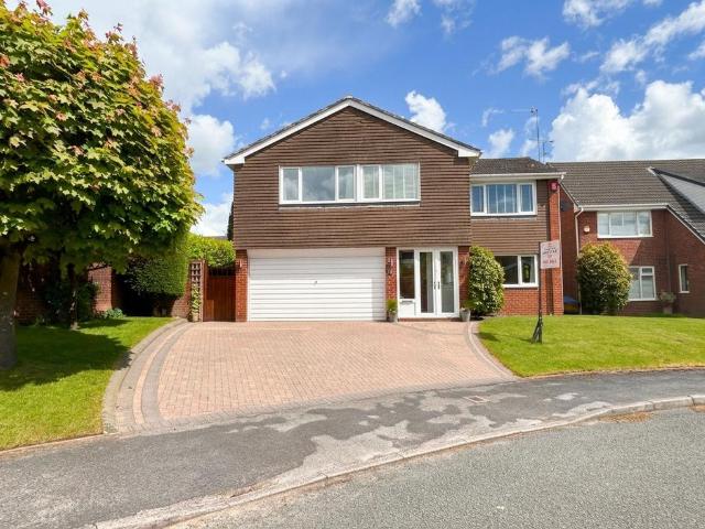House for sale in Holmes Chapel