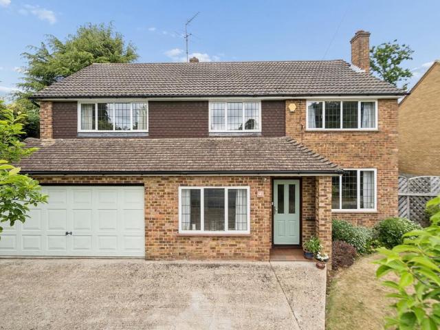 House for sale in Beaconsfield, Penn Bottom