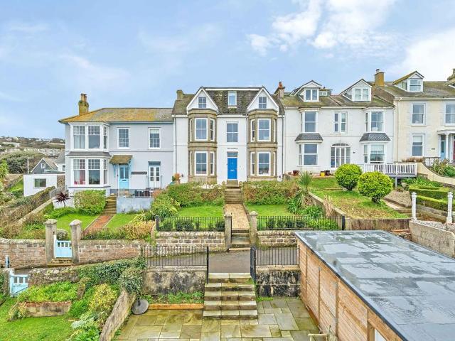 House for sale in Penbeagle, Cornwall