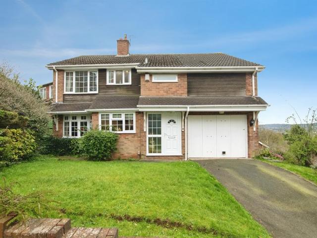 House for sale in Dixons Green, West Midlands