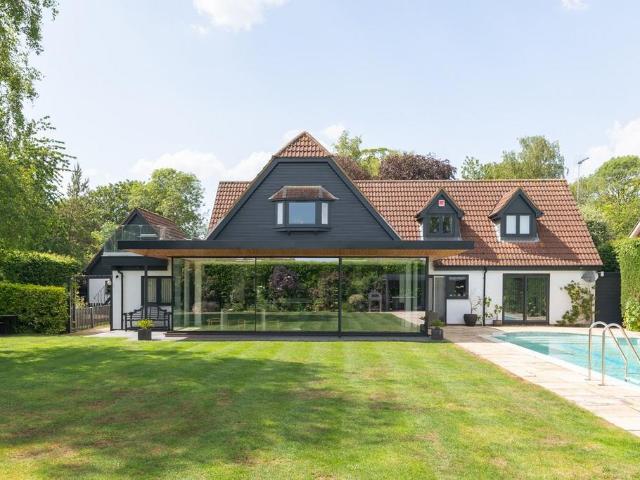 House for sale in Grendon
