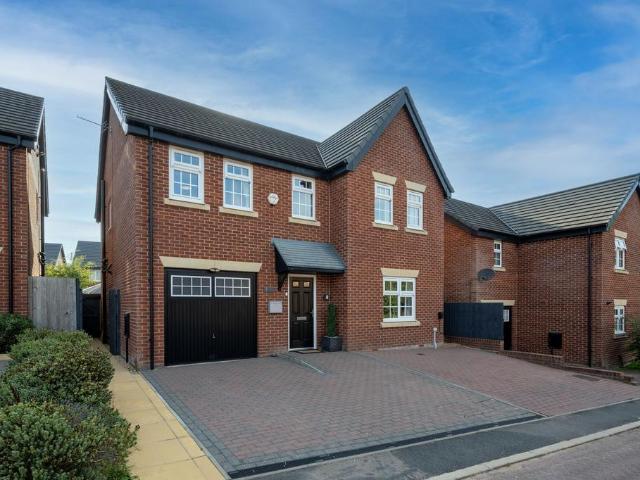House for sale in Higher Bartle, Lancashire