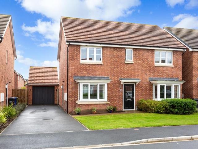 House for sale in Sherburn in Elmet, York and North Yorkshire