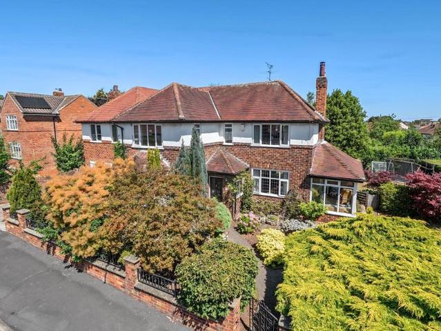 House for sale in Fishers Green, North Yorkshire
