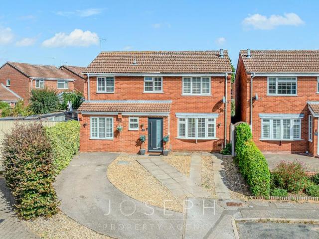 House for sale in Key Street, Suffolk