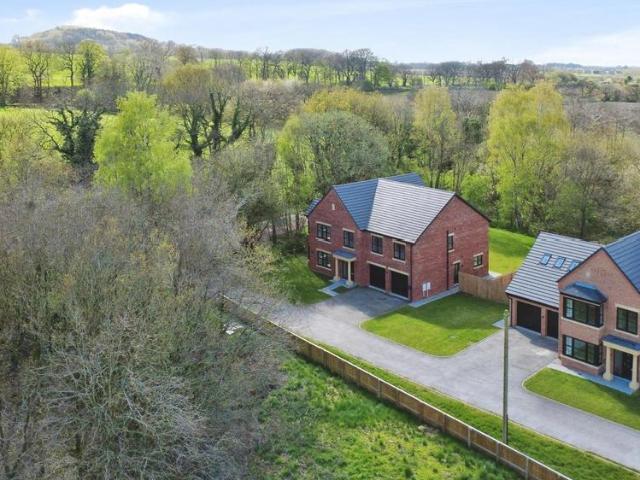 House for sale in Church Lawton