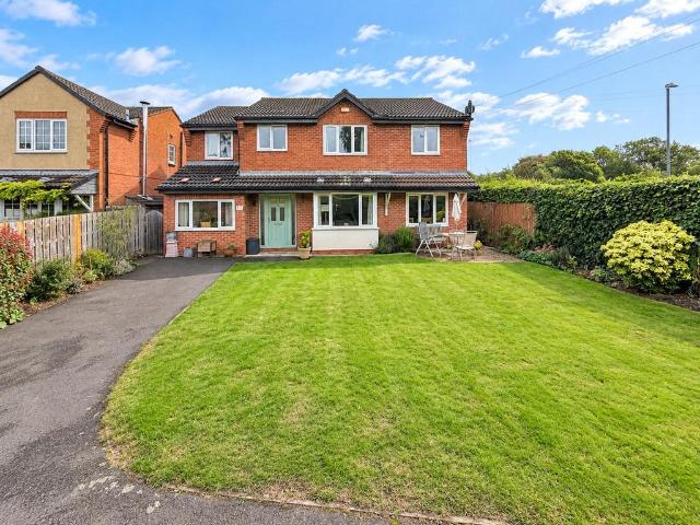 House for sale in Aiskew