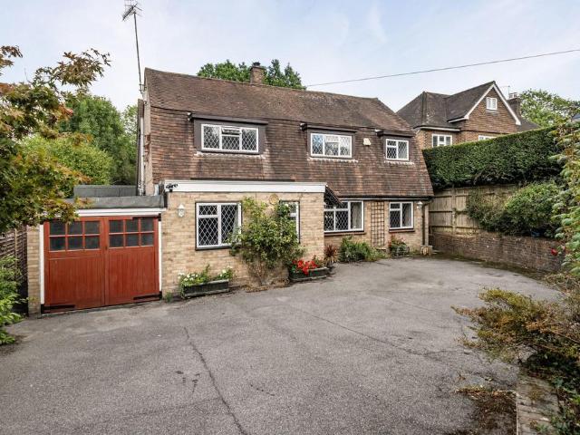 House for sale in Sandown Park, Kent