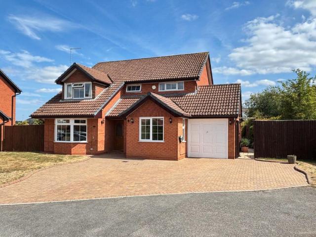 House for sale in Gloucester, Gloucestershire