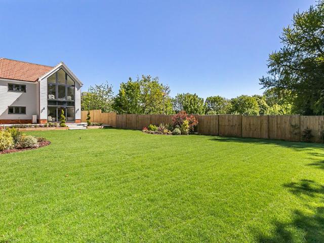 House for sale in Broadwater, Shephall