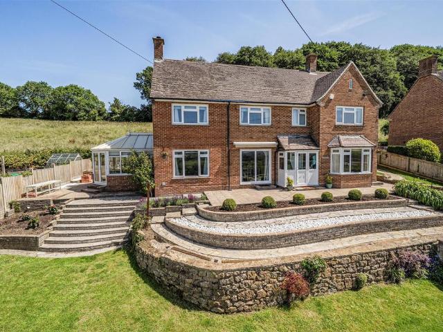 House for sale in Ilminster, Somerset