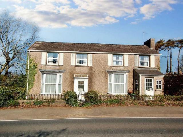 House for sale in St. Mary Out Liberty, Tenby