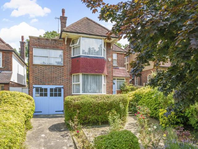 House for sale in Muswell Hill, Greater London
