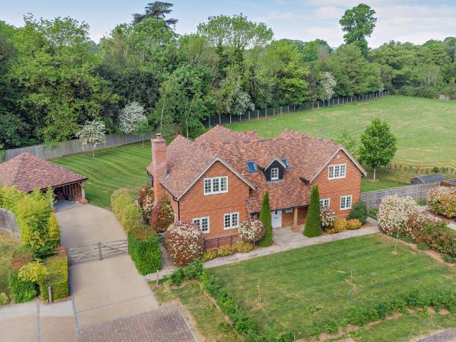 House for sale in Littlewick Green