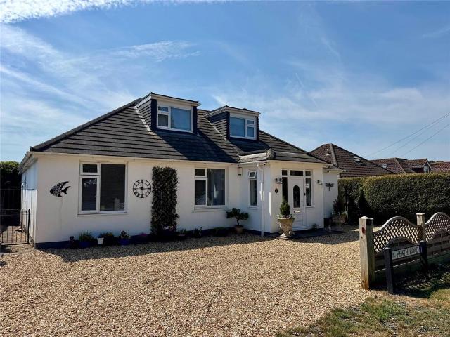 House for sale in Hordle, New Forest