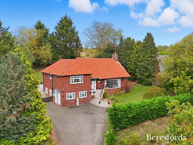 House for sale in Great Easton, Duton Hill