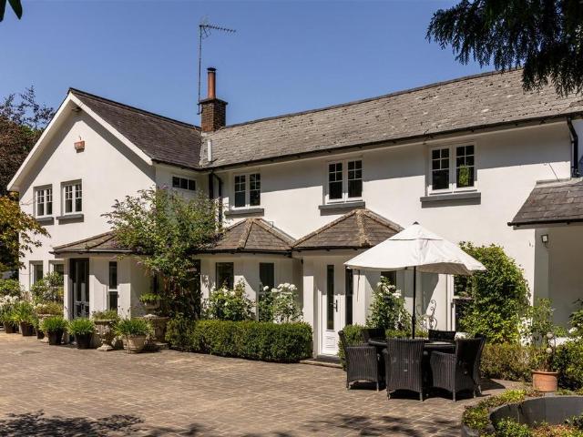 House for sale in Red Hill, Surrey