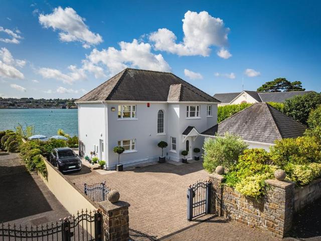 House for sale in Neyland, Pembrokeshire