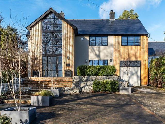 House for sale in Red Hill, Surrey