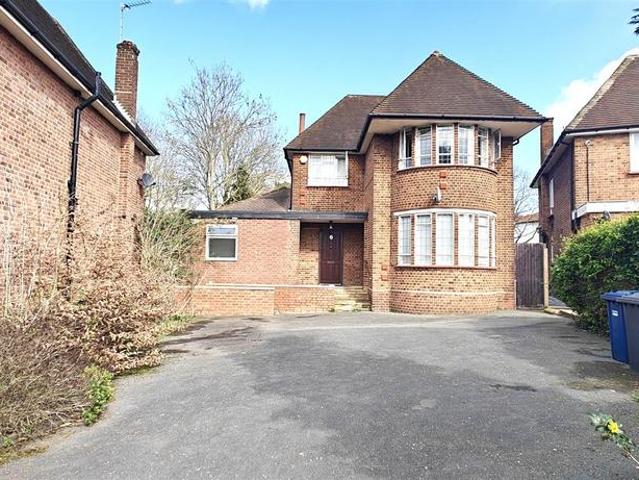 House for sale in Temple Fortune, Greater London