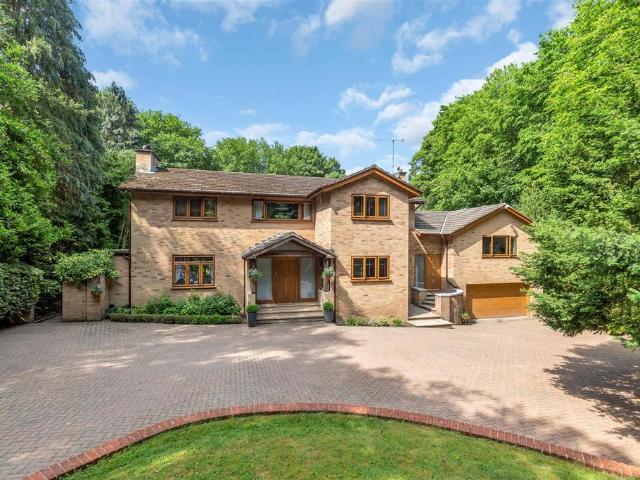 House for sale in Colliers End, Hertfordshire