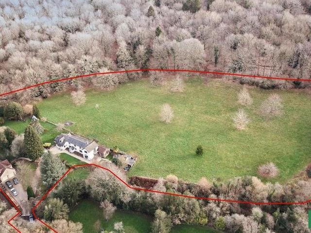 House for sale in Bromsberrow Heath, Gloucestershire