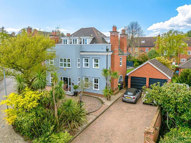House for sale in Barling, Essex