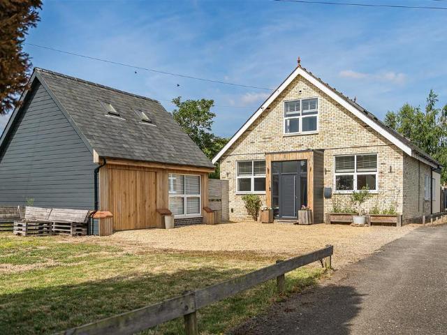 House for sale in Arrington, Cambridgeshire