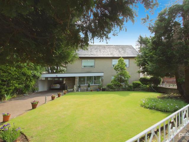 House for sale in Renfrew, Victory Gardens
