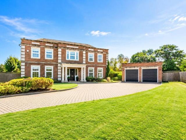 House for sale in Churchgate, Broxbourne