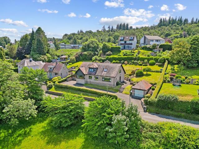 House for sale in Cambusbarron, Scotland
