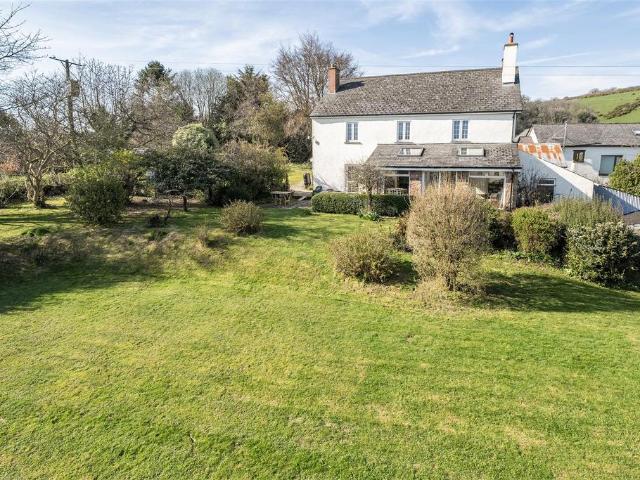 House for sale in Bampton, Somerset