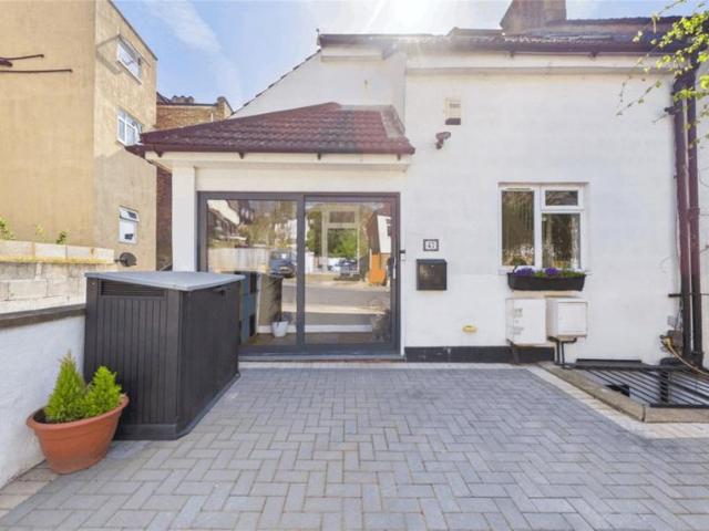 House for sale in Crystal Palace, Greater London