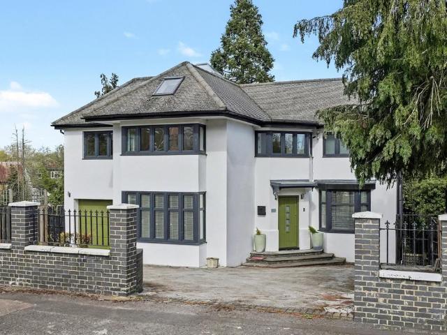 House for sale in New Barnet, Isle Of Man