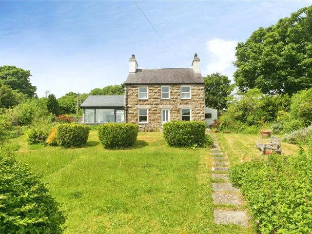 House for sale in Llanfair-Mathafarn-Eithaf, Marian-glas