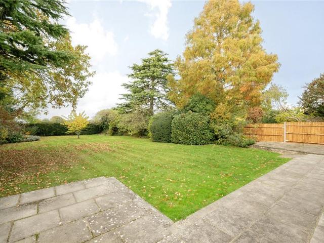 House for sale in London Borough of Croydon, Addiscombe