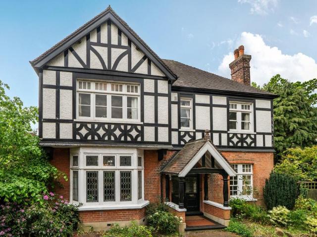 House for sale in Shortlands, Greater London