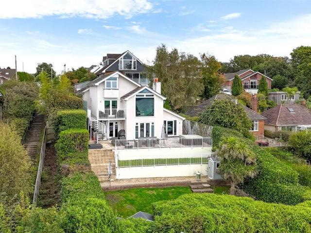 House for sale in Corfe Mullen