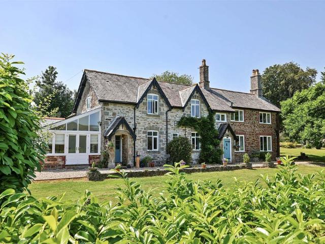 House for sale in Bickleigh, Strode