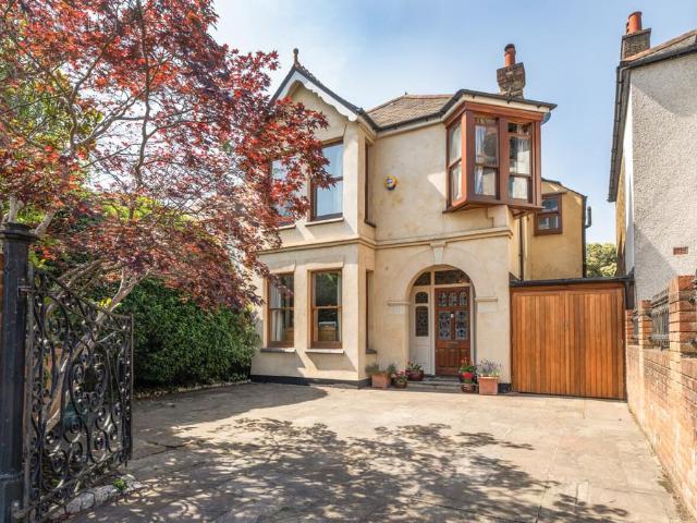 House for sale in The Wrythe, Greater London