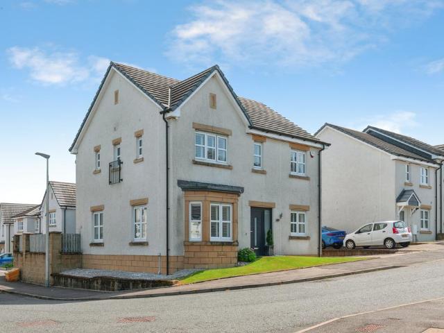 House for sale in Barrhead, Scotland