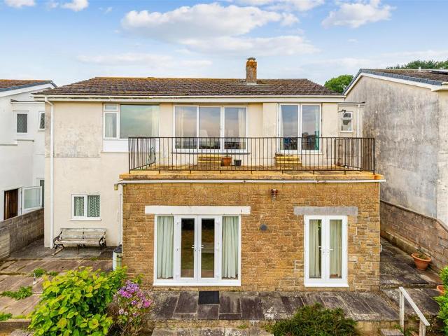 House for sale in Strode, Devon