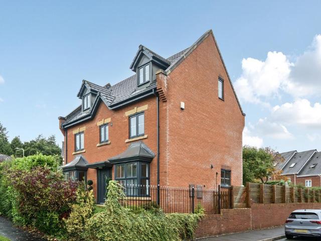 House for sale in Oswestry, Shropshire