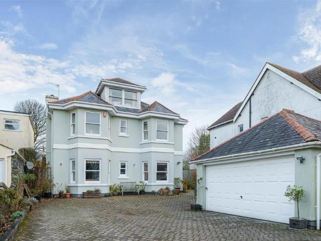 House for sale in Weir Quay, Devon