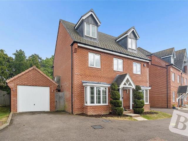 House for sale in Ongar, Epping