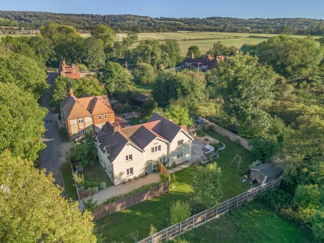 House for sale in Shirburn, South Oxfordshire